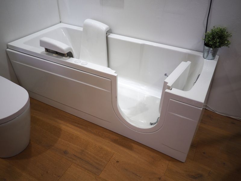 Handicap Bathtub Installation in Bradenton, FL